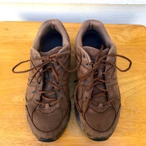 Merrill brown leather shoes size 10